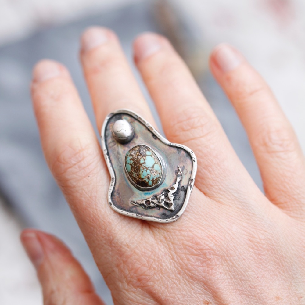 Sterling Silver and Turquoise Ring - Picture 4 of 6